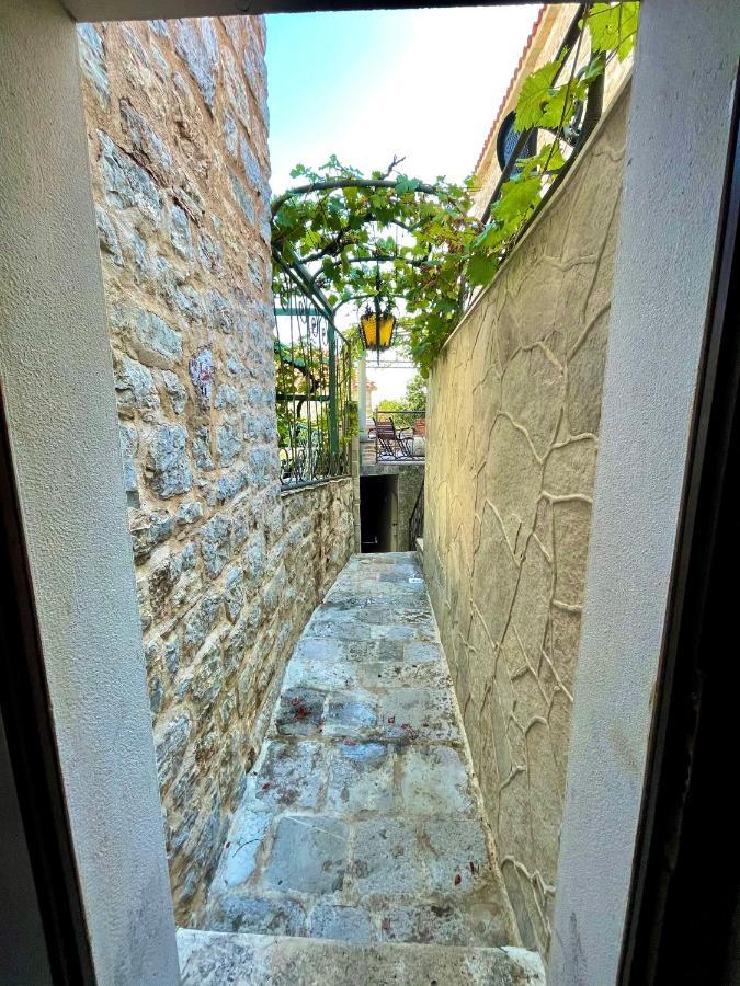 Old Town House With Private Garden